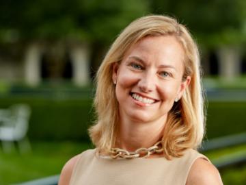 Photo of Shannon Arvin